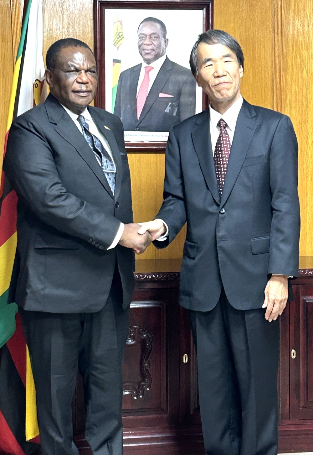Ambassador MAEKAWA and VP CHIWENGA